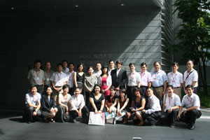 Together with Lingnan (University) College, Sun Yat-sen Lingnan University Executive MBA group