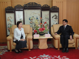 Meeting with Secretary Zhang De Xing