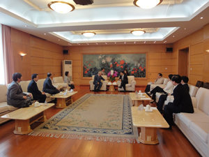 Meeting with Mayor Li Wan Cai