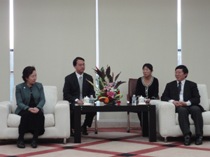 Meeting with Vice President Jiang Maofa