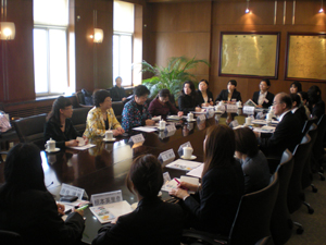 Meeting with members of the Dalian municipal government