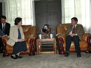 Meeting with Chancellor Mizuta and President Zhao