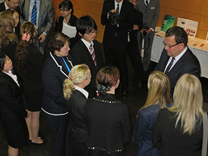 Minister Mládek meets with students