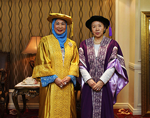 Chancellor Mizuta with Queen Haminah