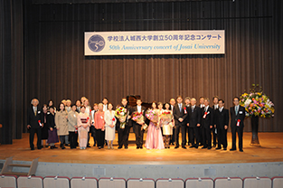 Commemoration picture with all the participants