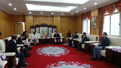 Meeting with DUT Secretary Wei Xiaopeng