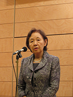 Chancellor Mizuta addresses the participants
