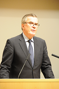 President Vargö
