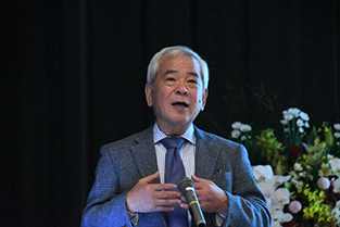 Lecture by Masanori Aoyagi