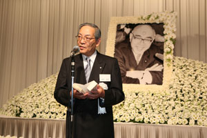 Opening greeting by President Morimoto