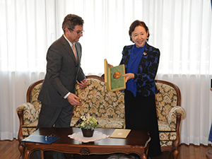 Awarding of the Pro Cultura Hungarica of
the Republic of Hungary
 May 2011