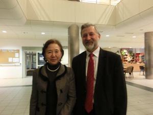 水田理事長とクーリック副学長