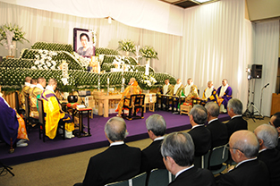 Priest reciting sutras