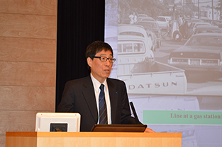 Professor Kuo during his lecture