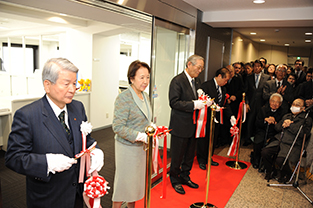 The ribbon cutting ceremony