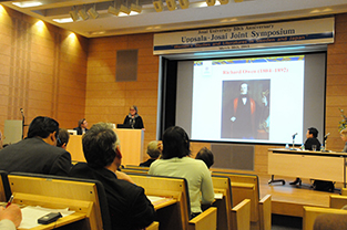 Audience members enjoy the fascinating presentations