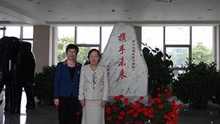 劉 宏学長と水田理事長