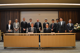 Seated: Head of the delegation Mr. Palotai and Chancellor ad interim Mr. Ono