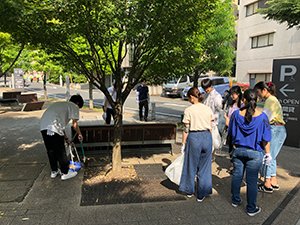 清掃活動の様子